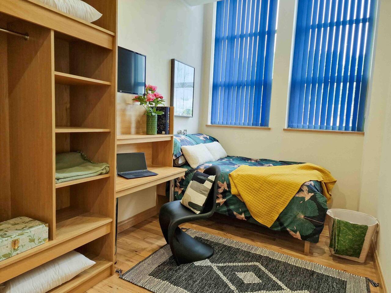 Deluxe Studio student flat in Nottingham with en-suite
