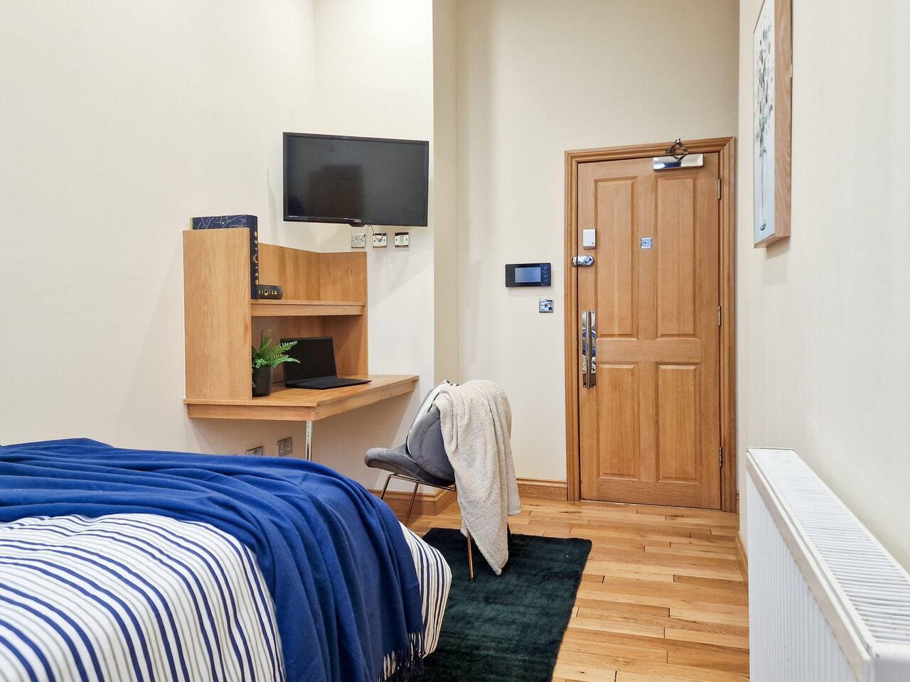 Executive En-Suite student room in Nottingham — from £89/week